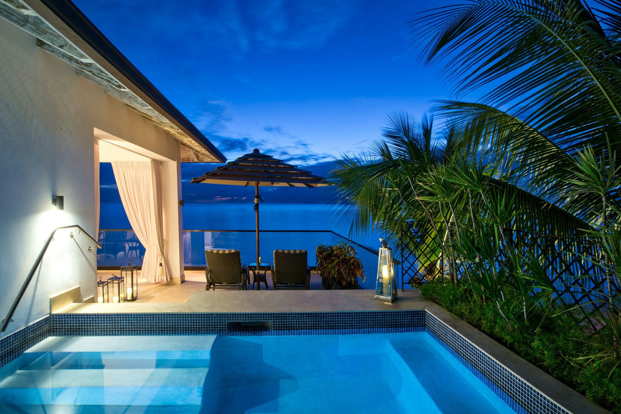 Tree Top Suite Curlew