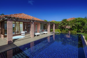 Bay Front Suite Private Pool