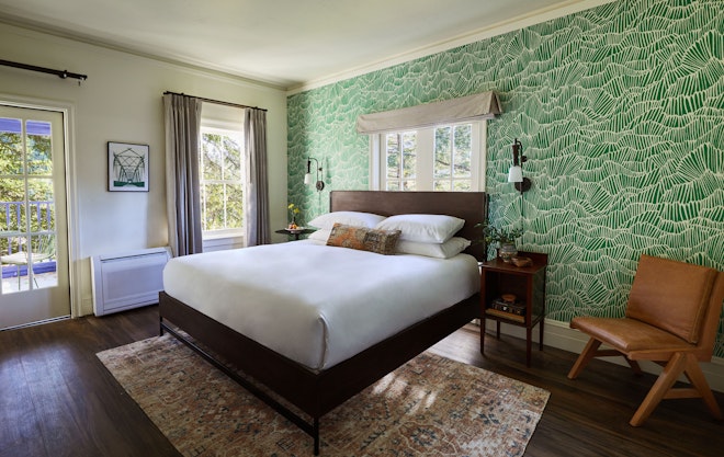 Belden King ADA - Room 9