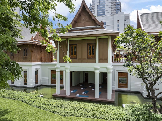 Spa Exterior Angle B with Garden