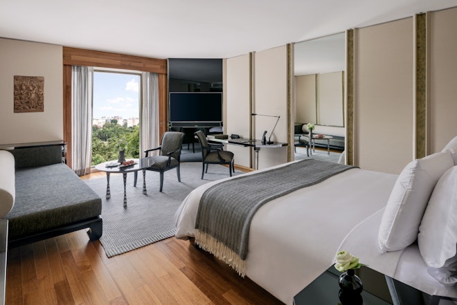 Club Room - Bedroom