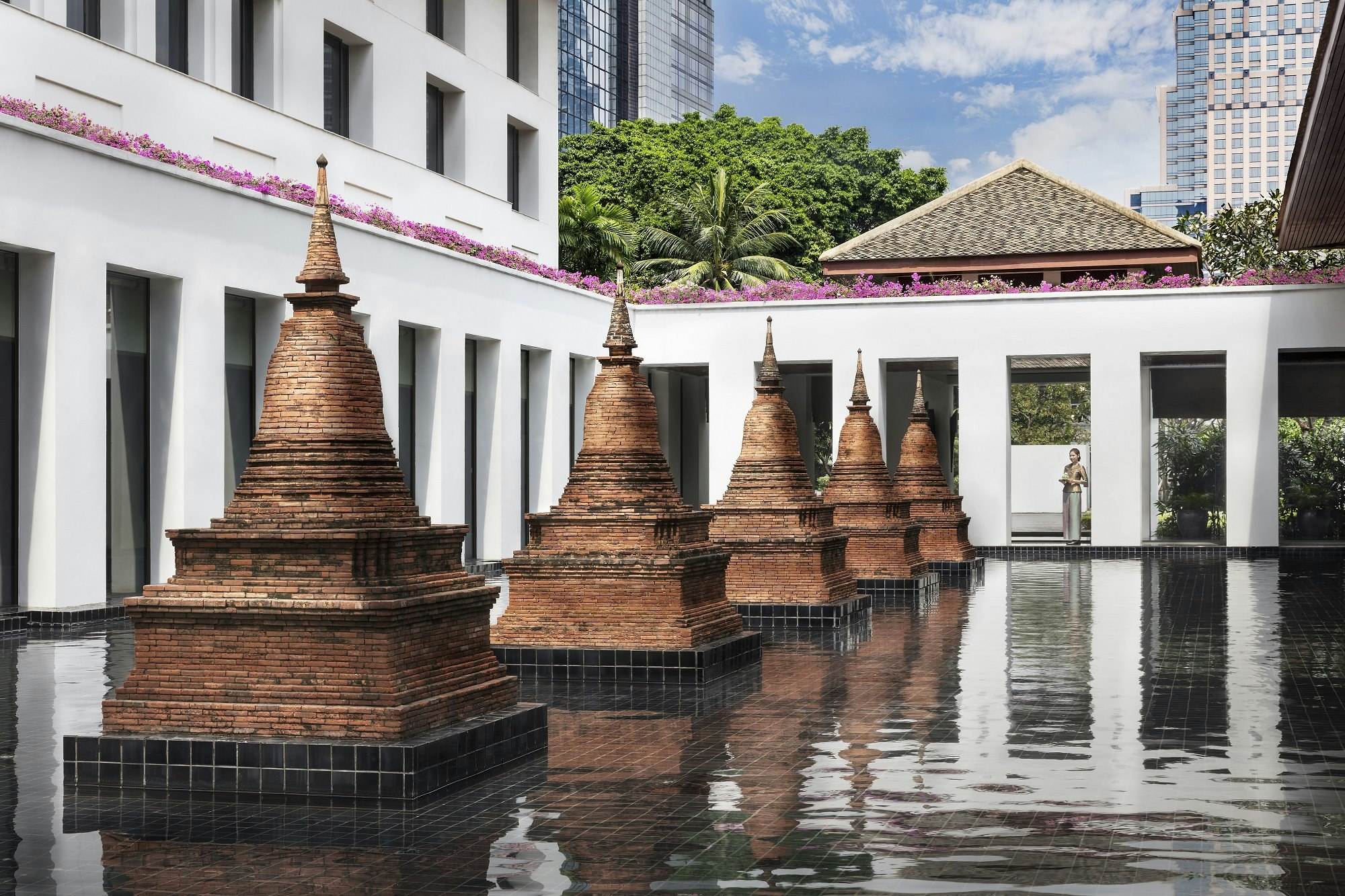 Sukhothai Chedi Pond