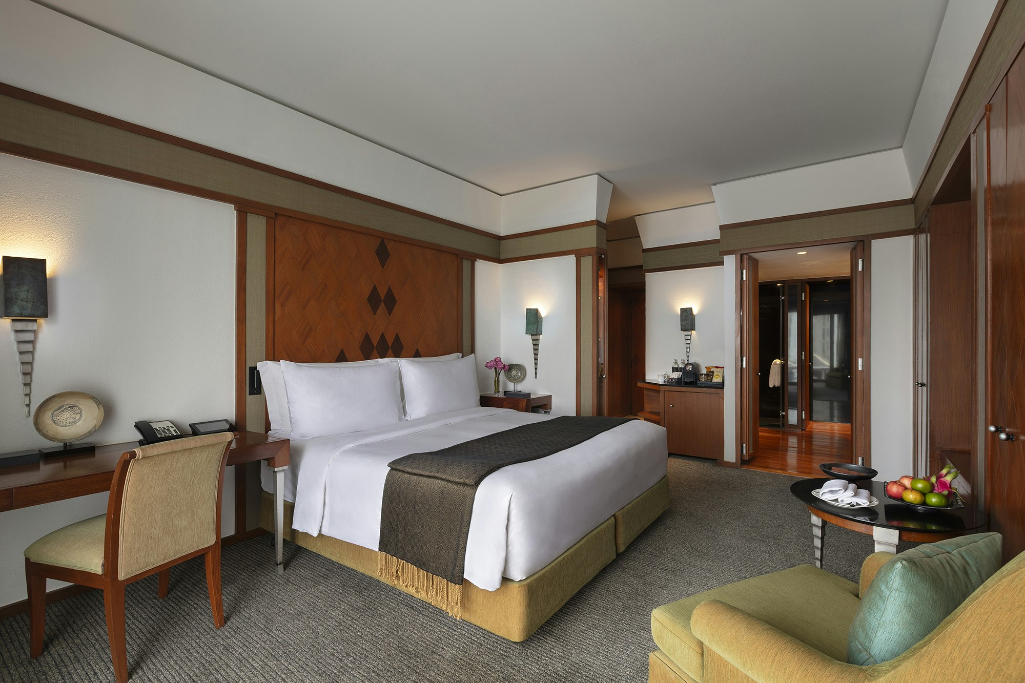 Deluxe Room - Bedroom