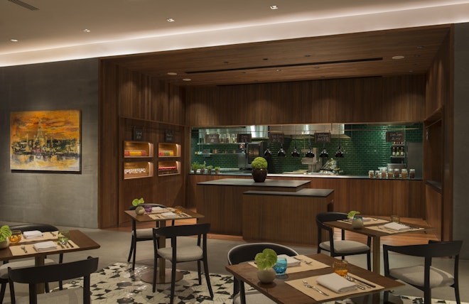 URBAN Cafe Open Kitchen