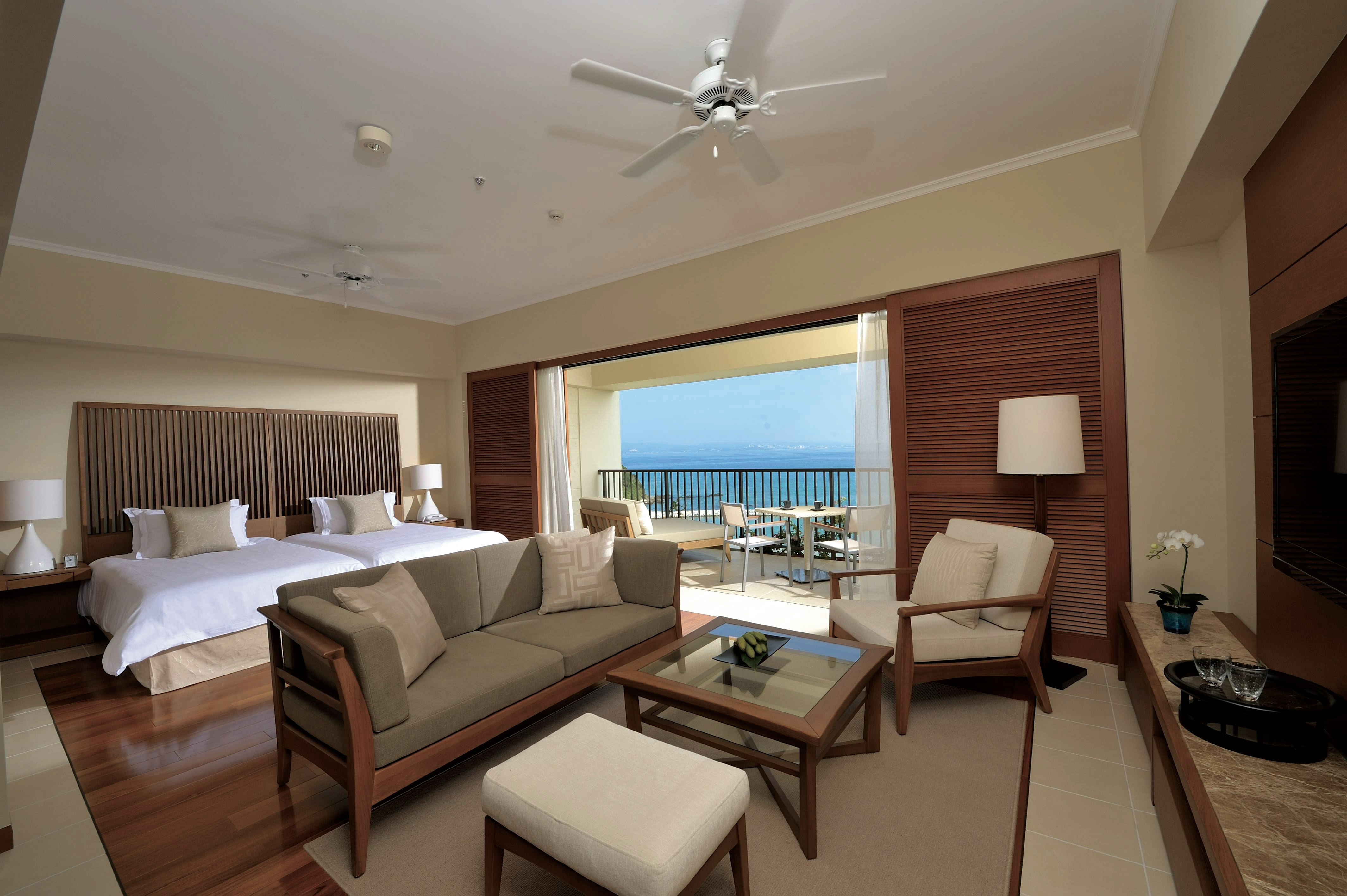 Club Deluxe Ocean - Bedroom