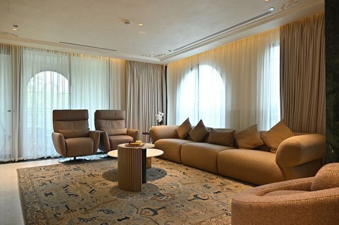 The Townhouse Presidential - Living Area