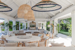Santai Sorga Villa - Semi Outdoor Living Area