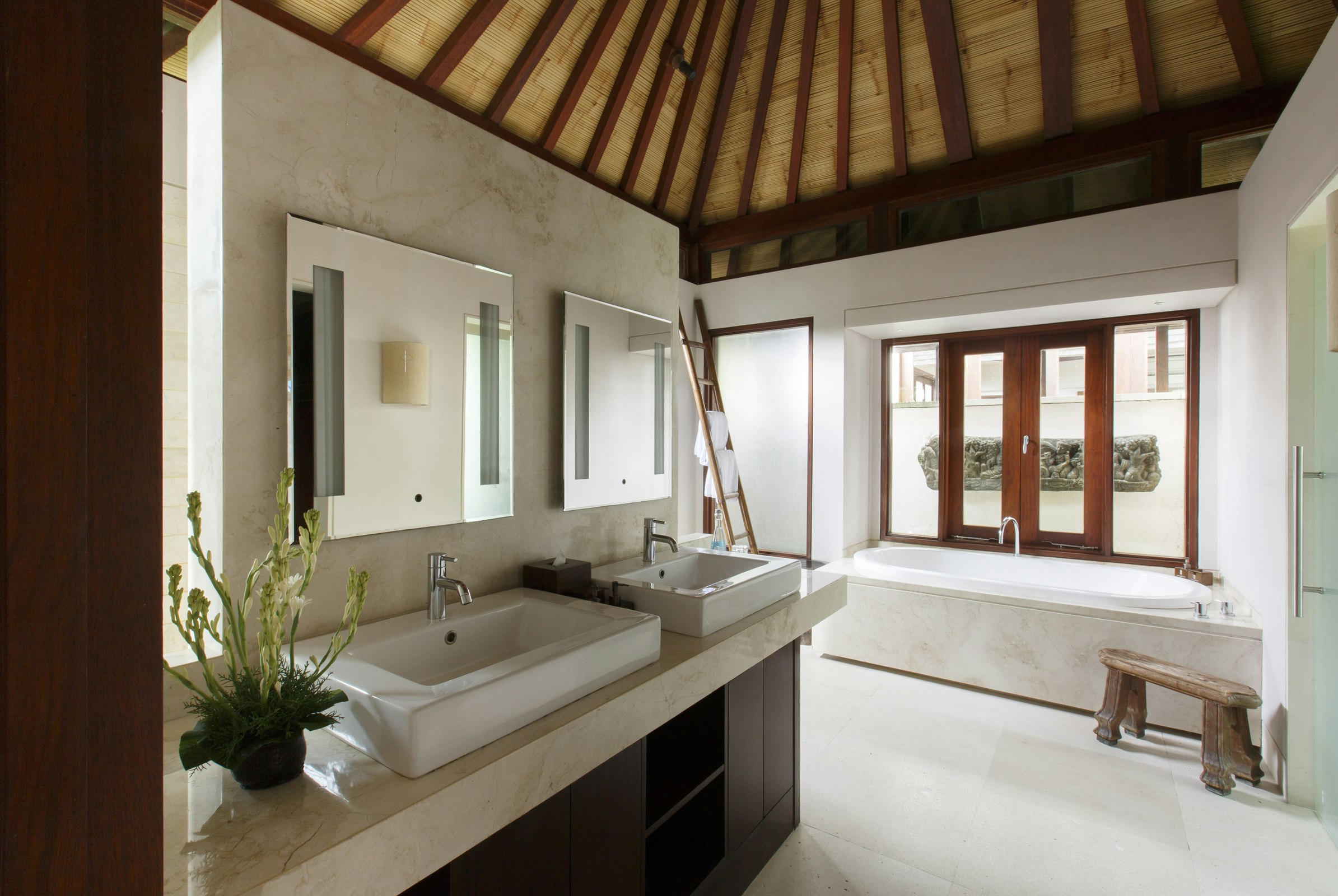 Chintamani Villa Ocean View Suite - Bathroom