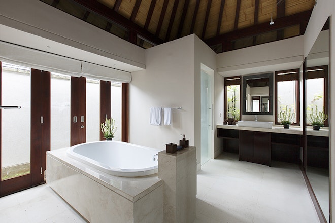 1 Bedroom Junior Suite - Bathroom