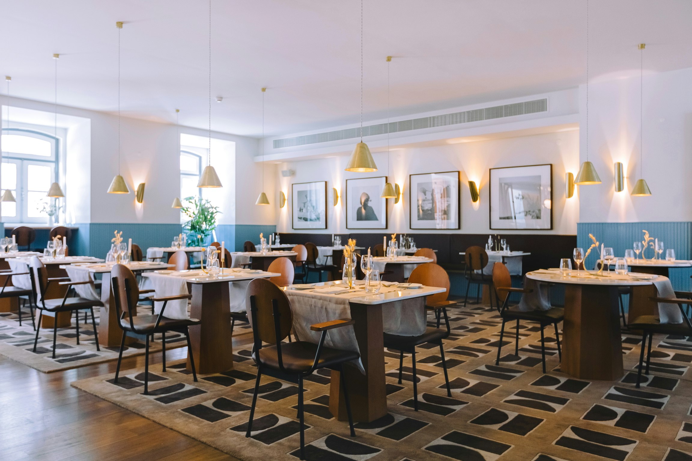 Blue Bar & Restaurant