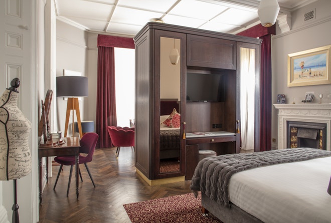 Lady Jane Suite
