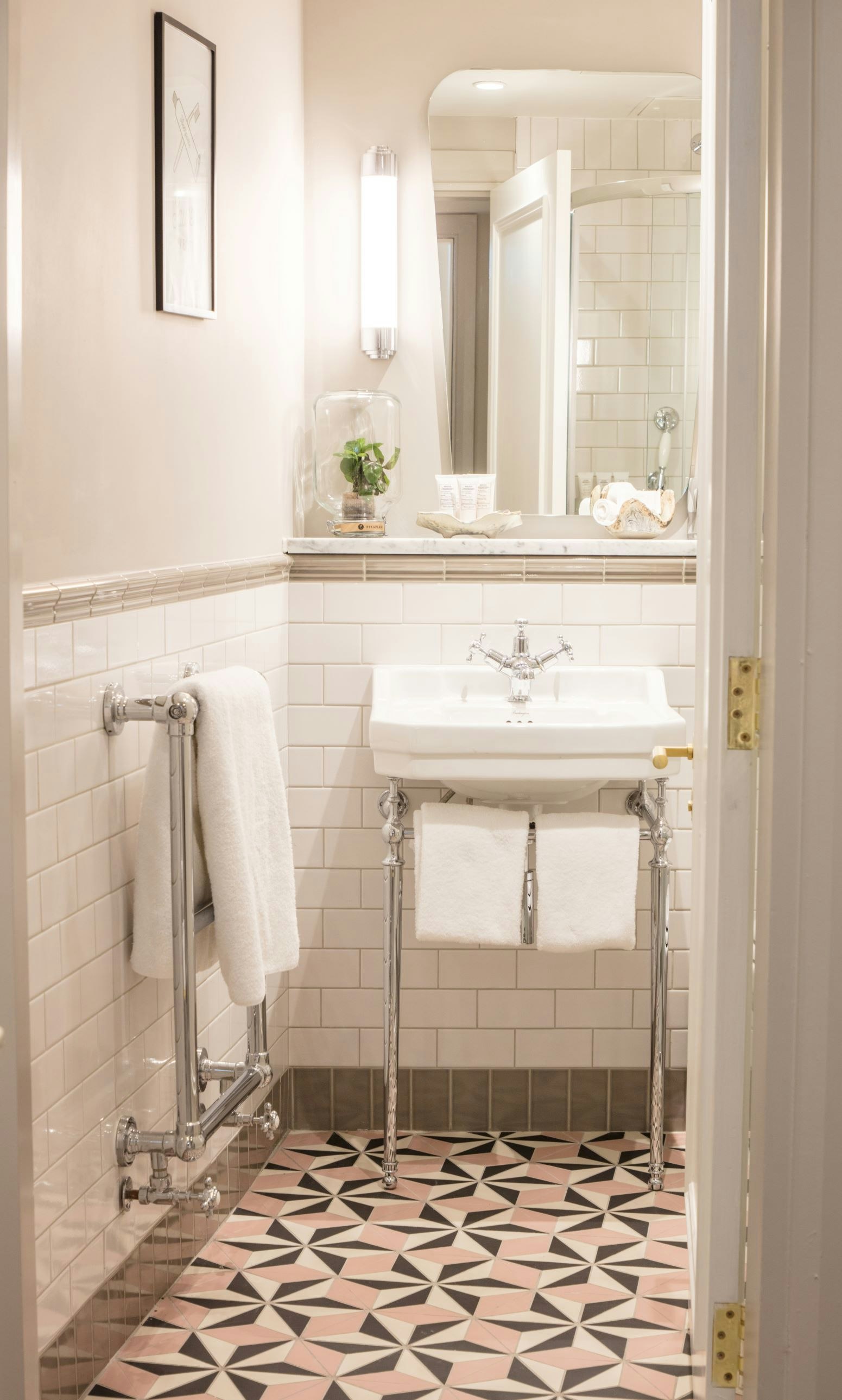 Small Double Bathroom