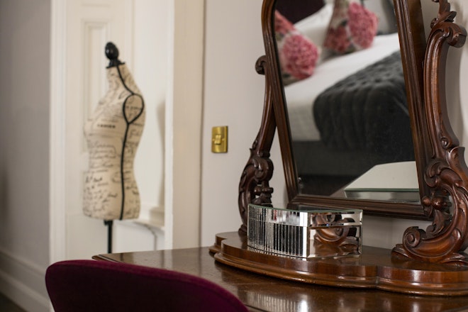 Lady Jane Suite