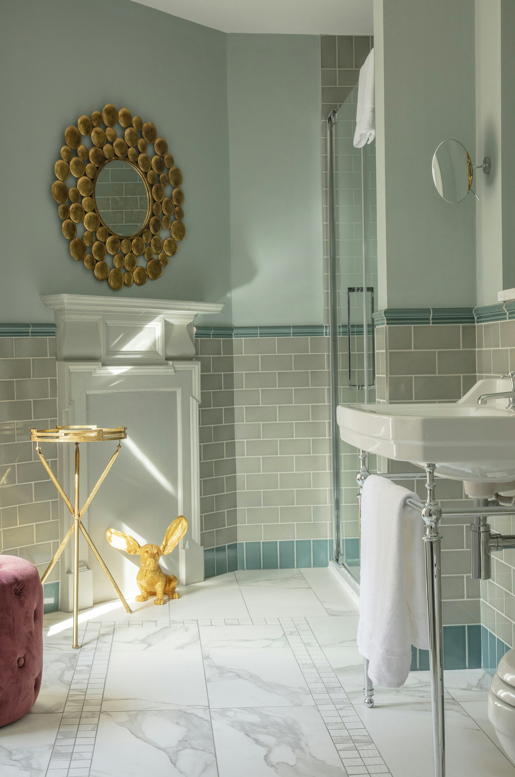 Townhouse Deluxe Bathroom