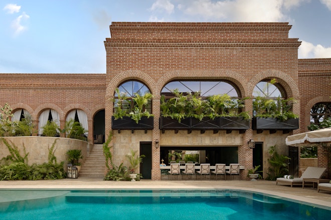 Pool - Bar