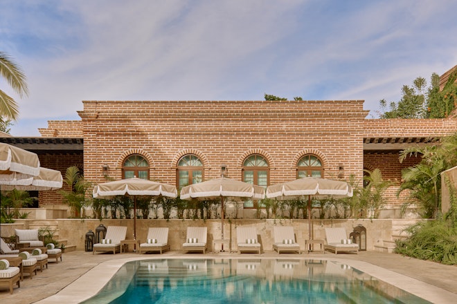 Pool - Bar