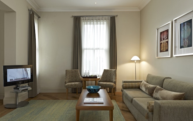 Classic Suite - Living Area
