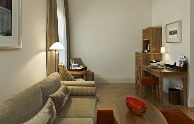 Standard Suite - Living Area