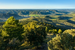Views, hiking trails
