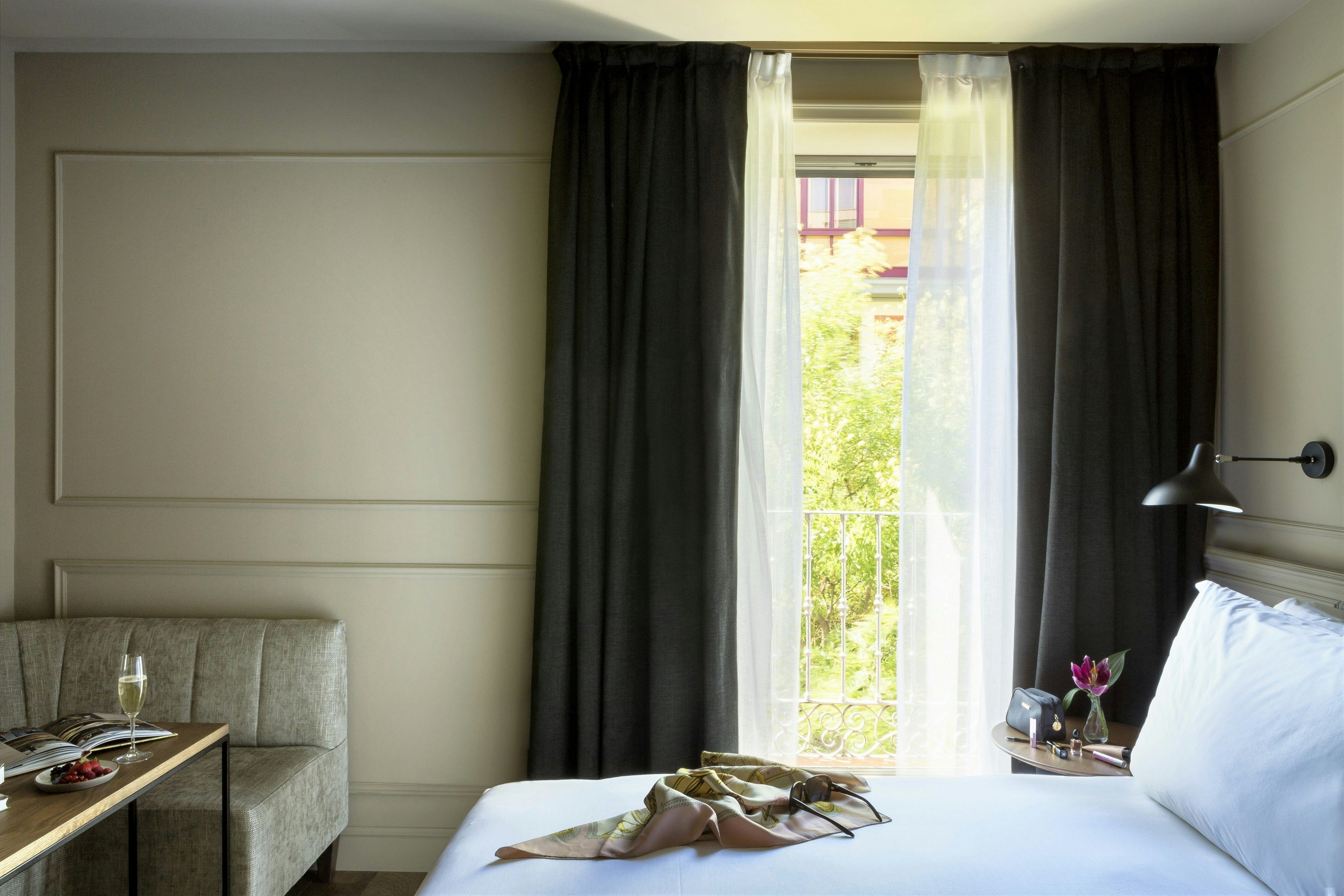 Deluxe Exterior Room