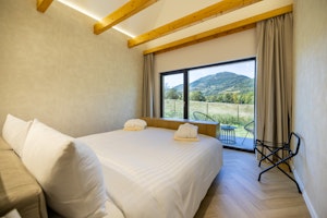 King Cabin - Bedroom