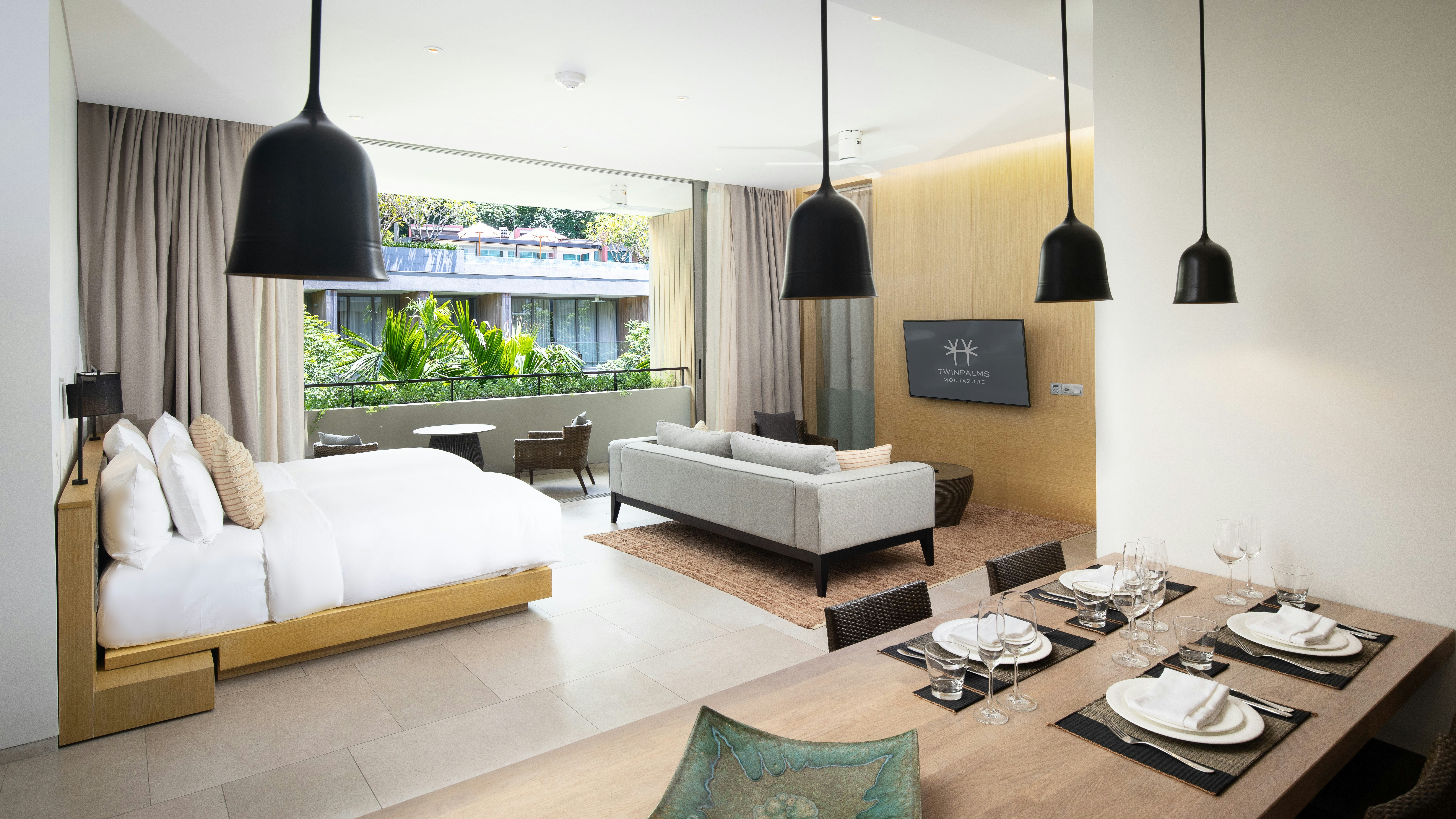 Azure Family Suite - Bedroom