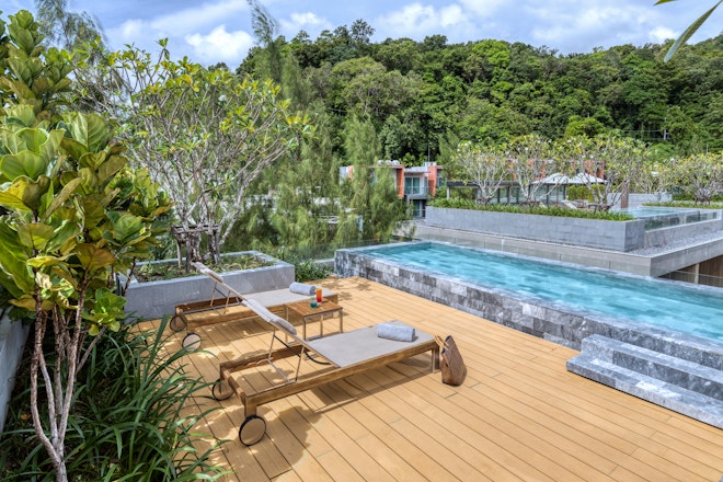 Grand Azure Pool Penthouse