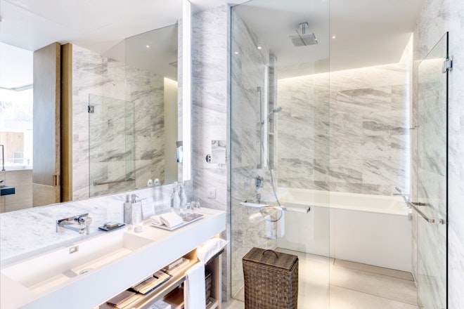 Azure Seaview Pool Penthouse - Bathroom