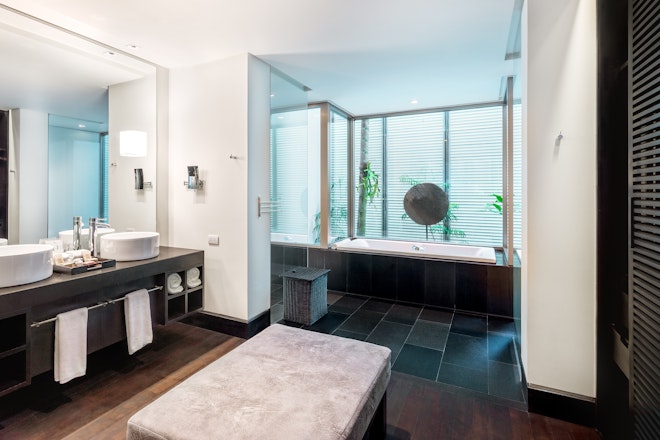 Palm Premium - Bathroom