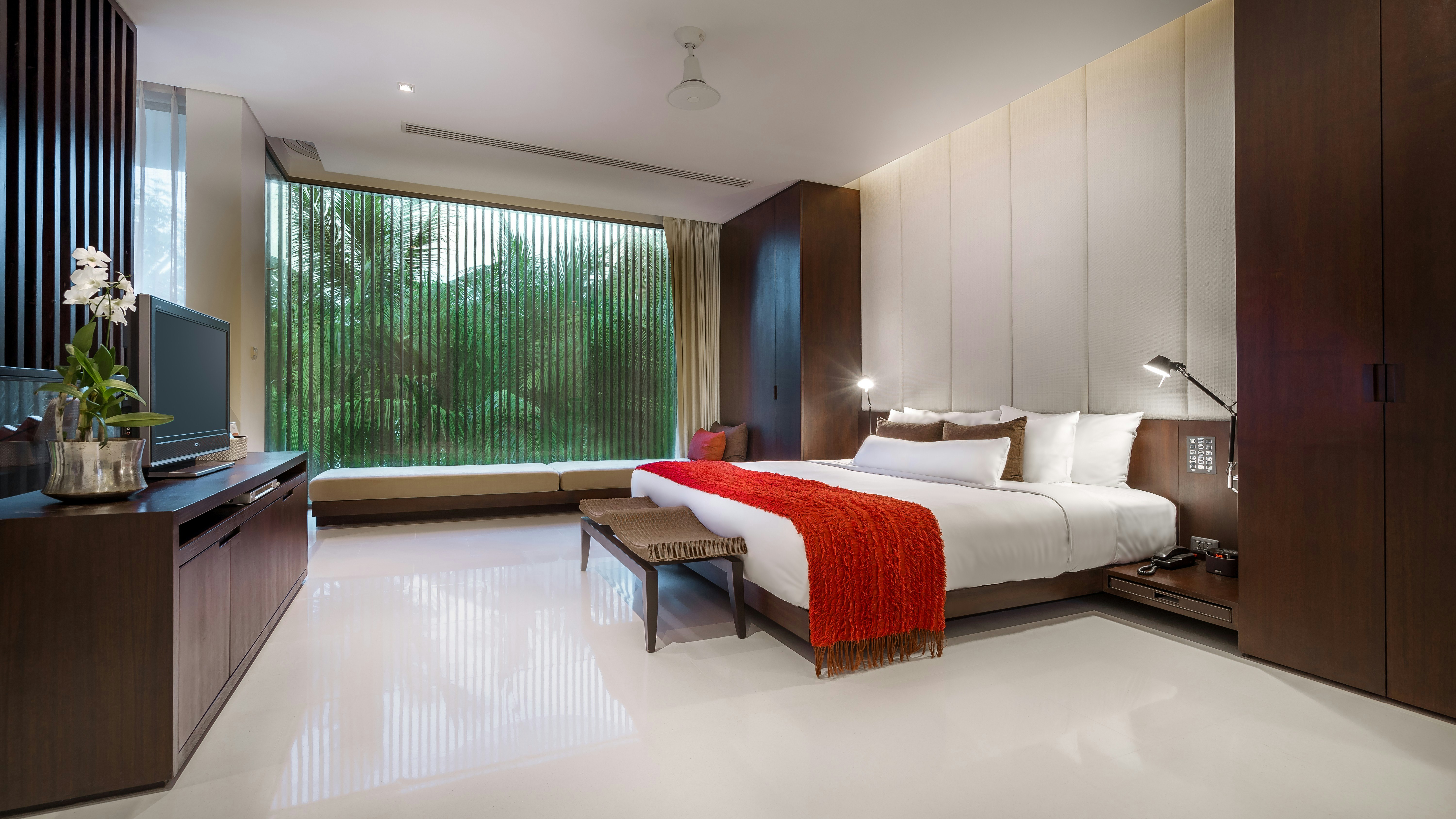 2 Bedroom Duplex Loft - Bedroom