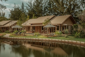 2 Bedroom Lagoon Tent