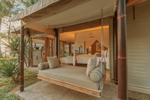 Beach Pool Tent - Outdoor Swing