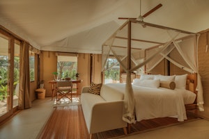 2 Bedroom Lagoon Pool Tent - Bedroom