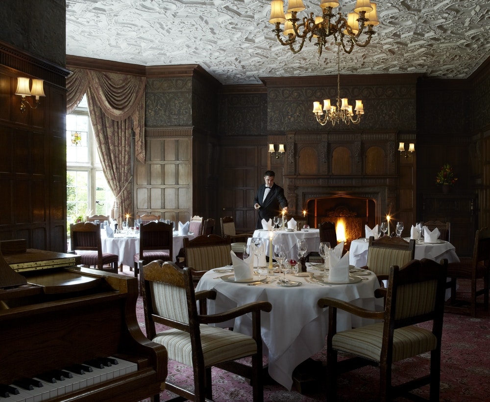 Oak Room Restaurant