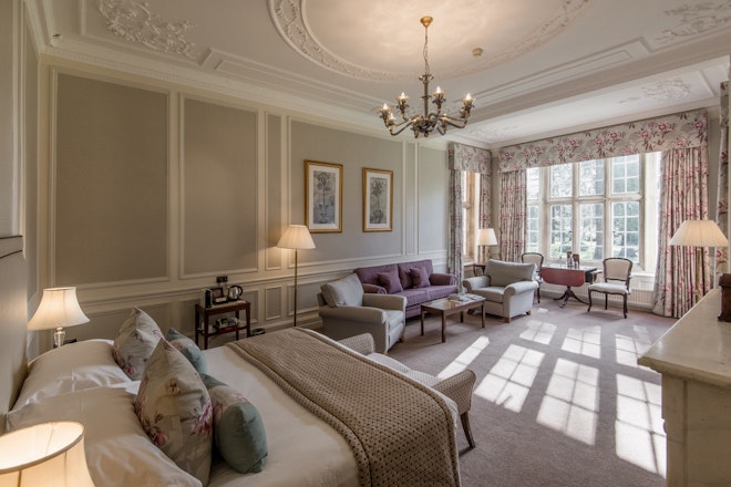 Mansion Suite