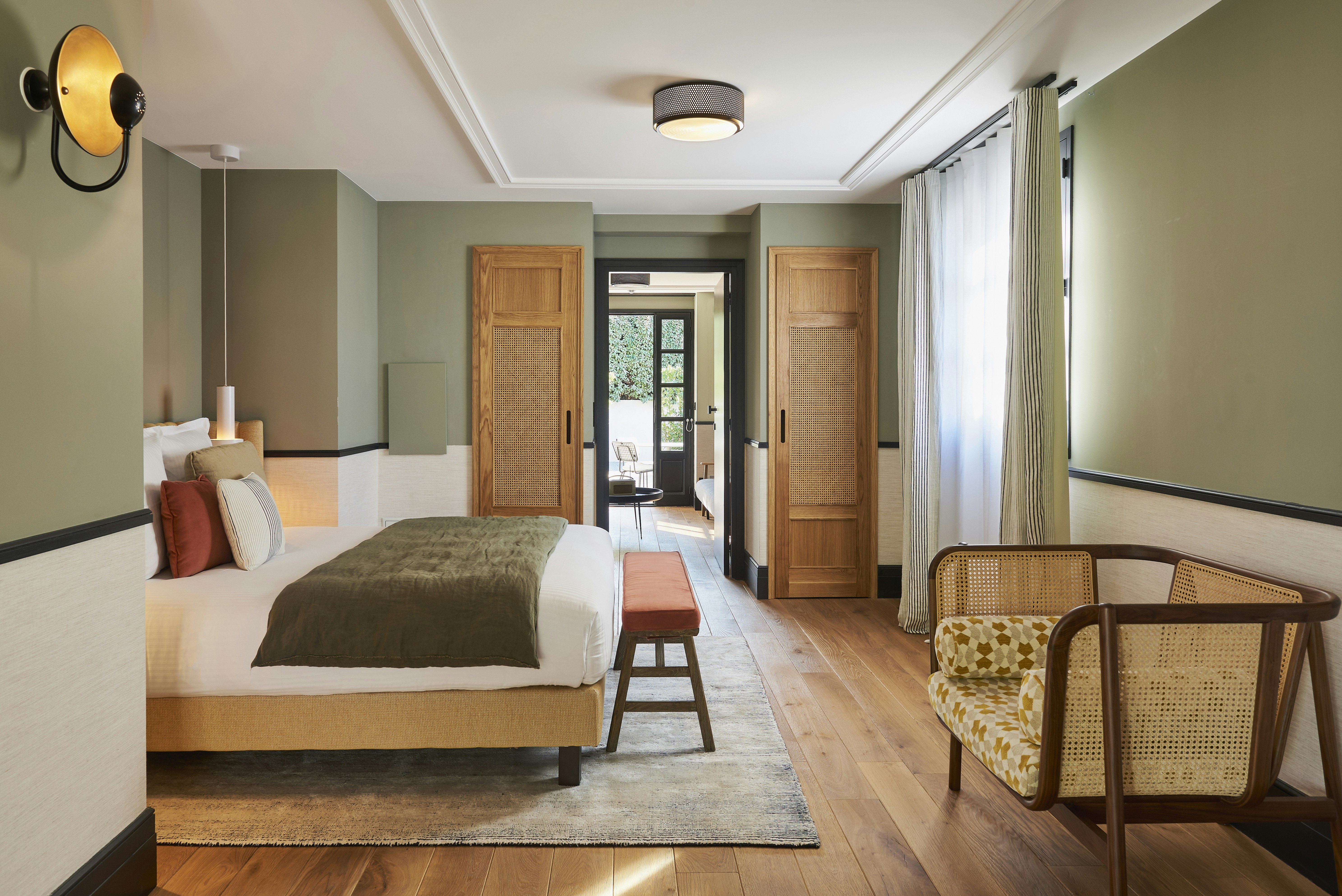 Superior with Terrace