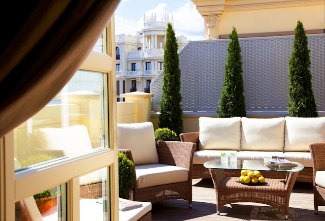 Junior Suite with Terrace - Terrace