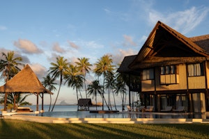 Royal Pool Beach Villa - Pool
