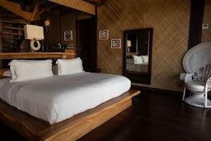 Royal Pool Beach Villa - Bedroom