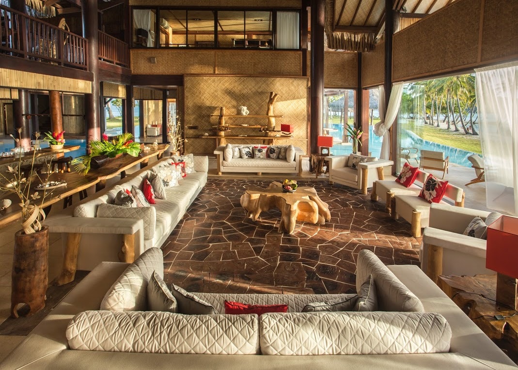 ROYAL POOL BEACH VILLA