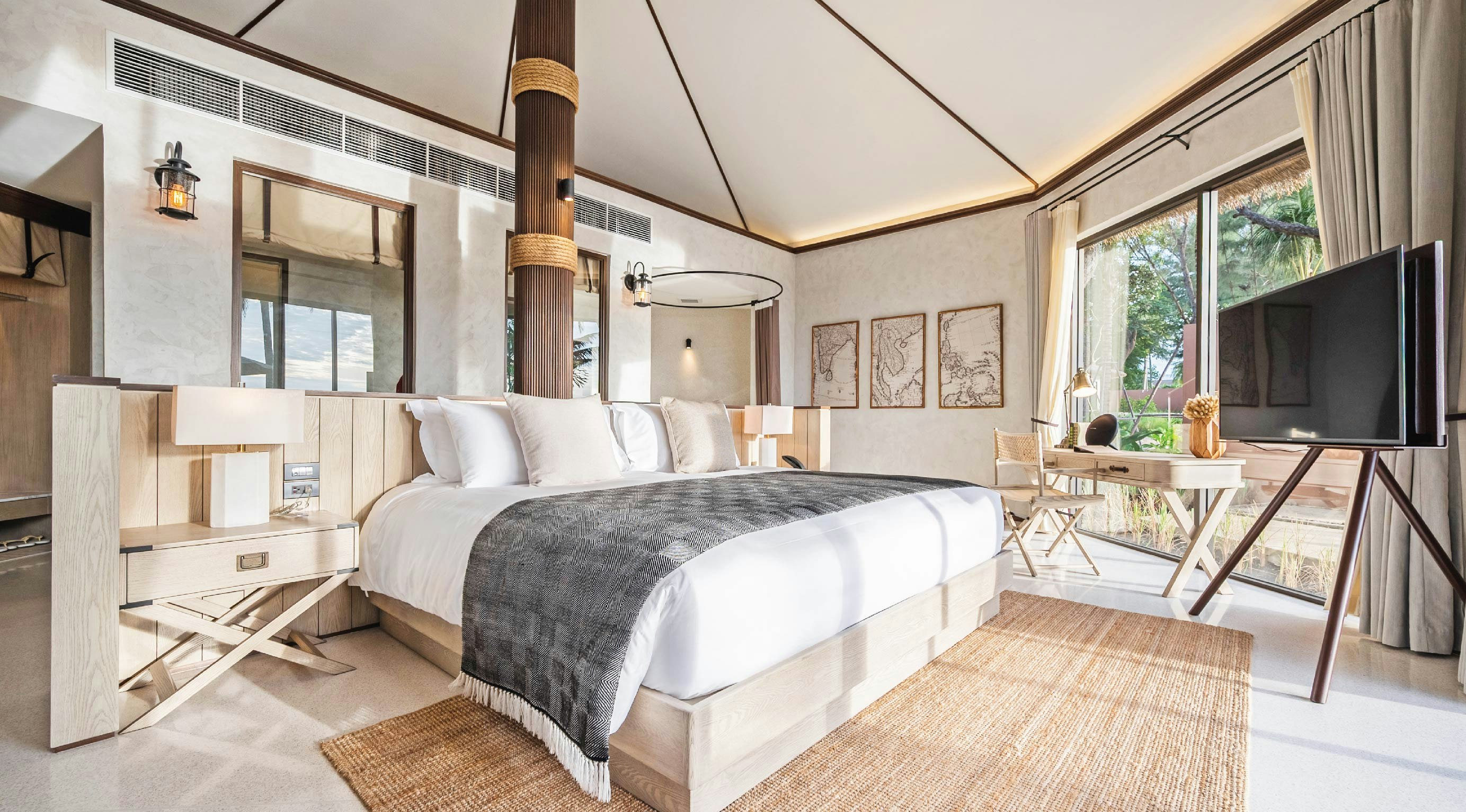 Pool Villa Beachfront