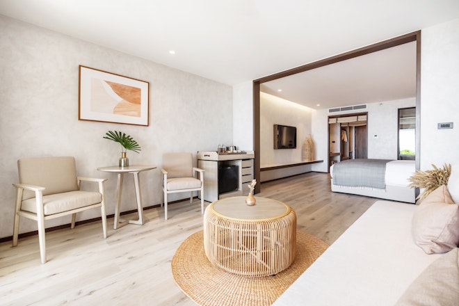 Mini Suite Beachfront - Living Area