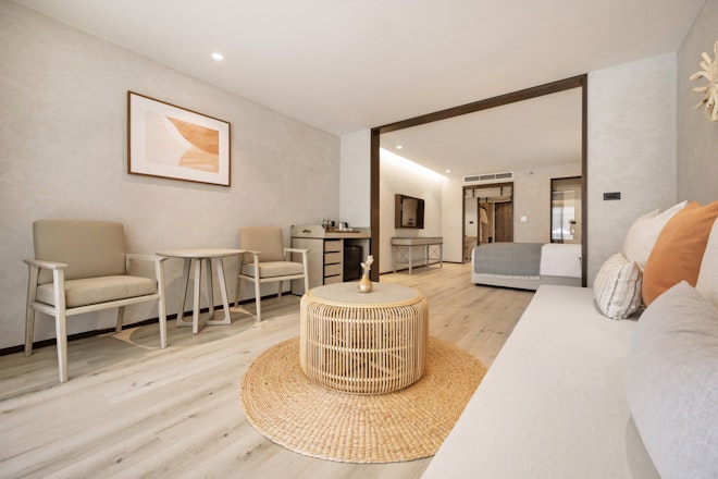 Mini Suite Pool Access - Living Area