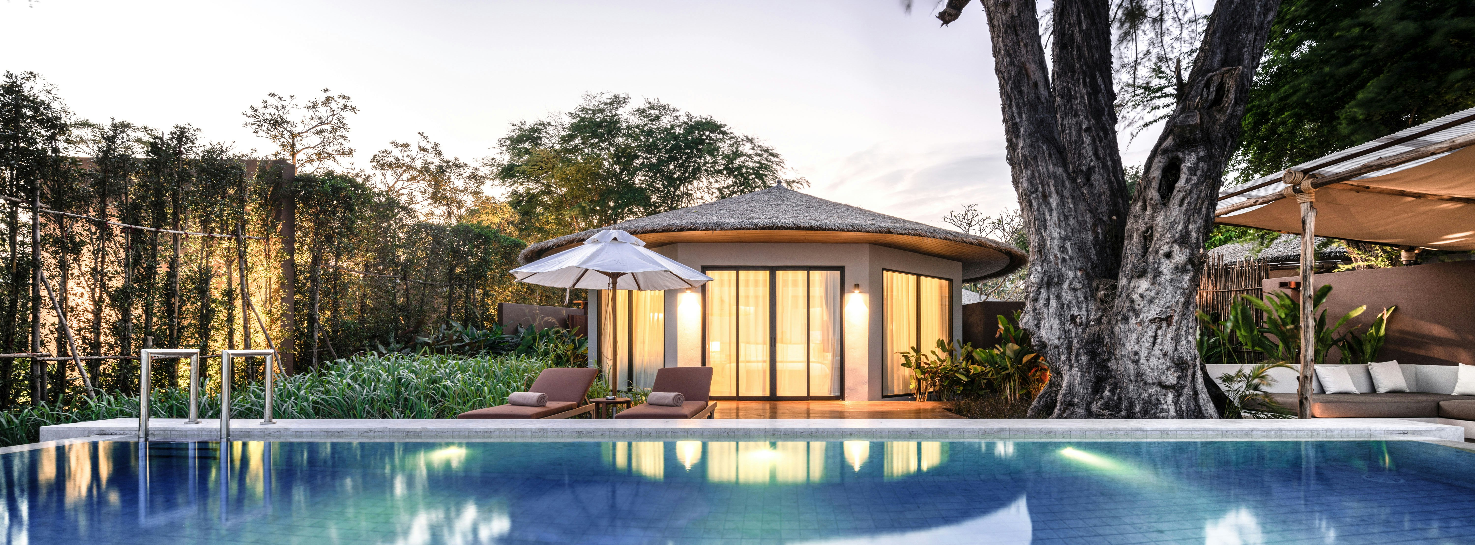 Pool Villa Beachfront - Pool