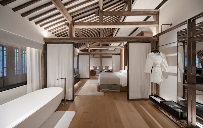 Elegant Garden View Room