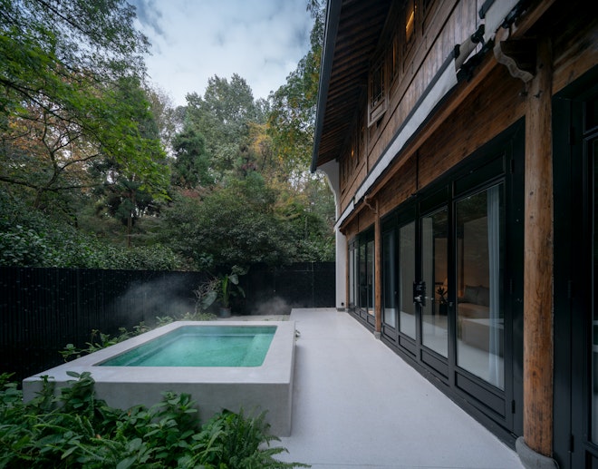 Deluxe Courtyard Room Outdoor Area