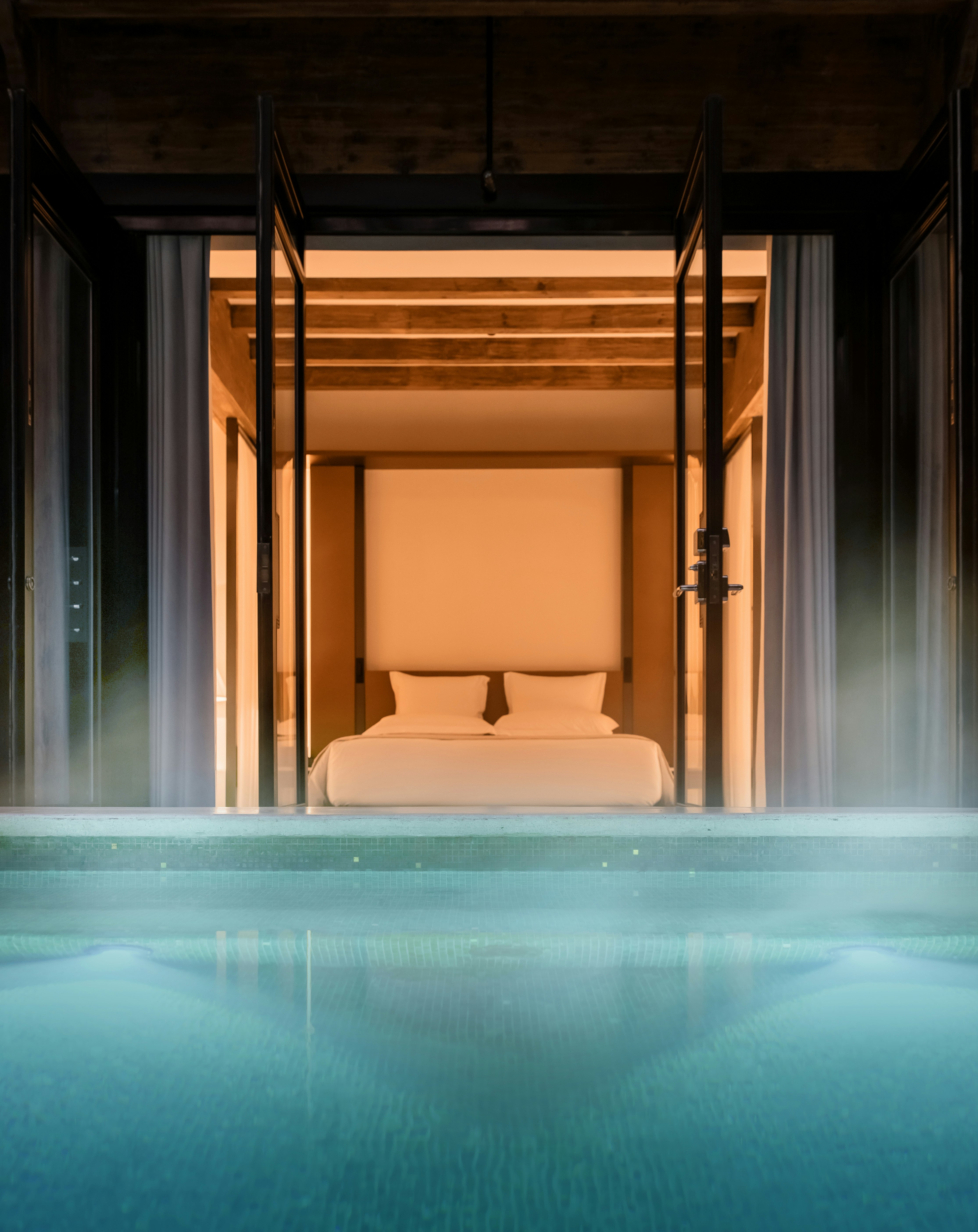 Executive Courtyard Room