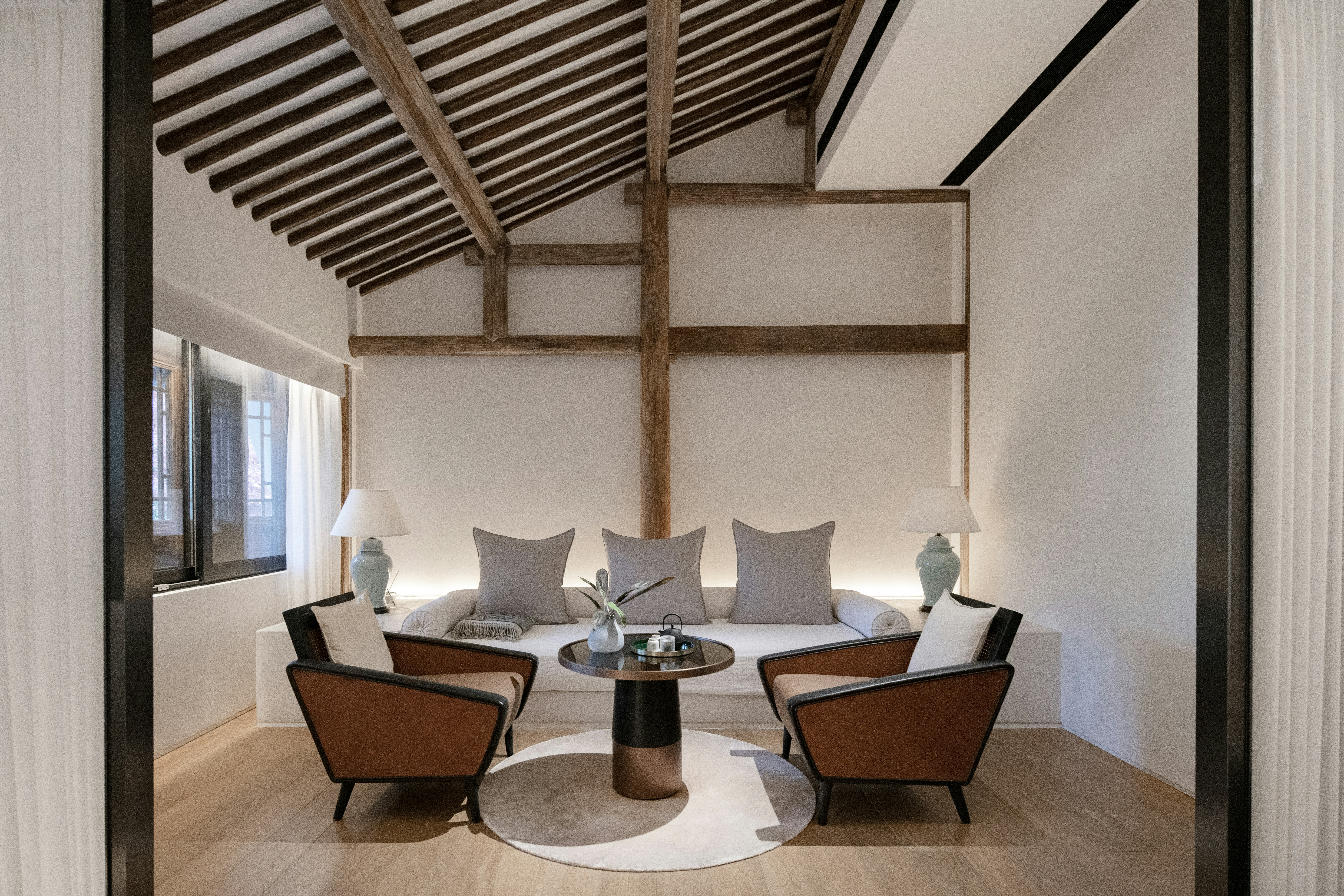 Deluxe Garden View Room Rest Area