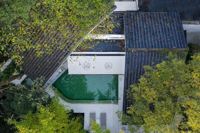 Vallie Villa Spring