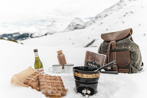 Fondue Hiking